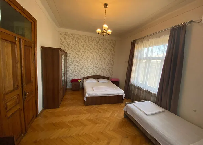 Basic Triple Room