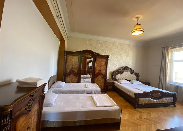 Classic Quadruple Room